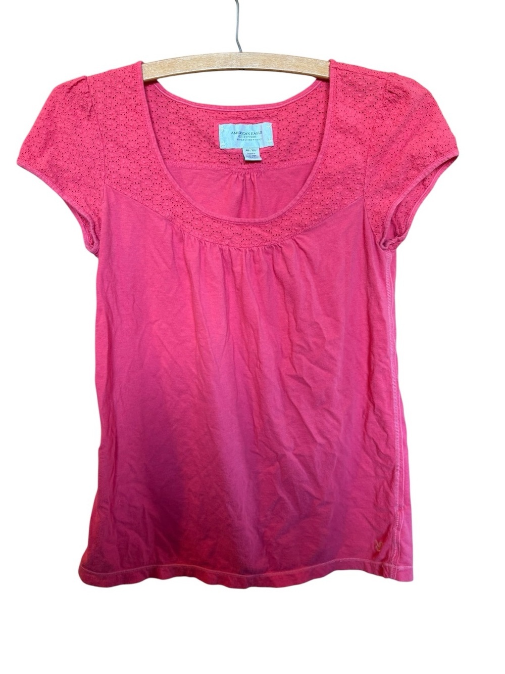 American Eagle Outfitters Hot Pink Scoop Neck Eyelet Short Sleeve Tee